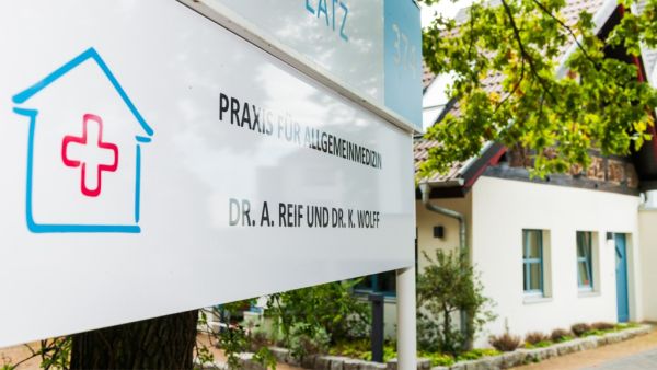 PRAXISGEMEINSCHAFT REIF/ WOL